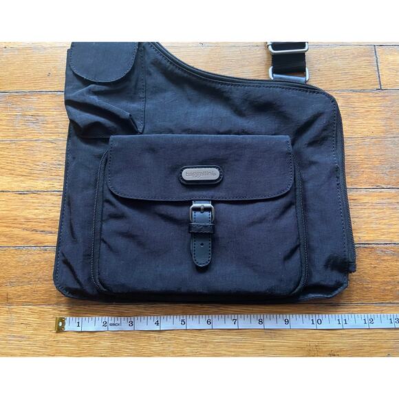 BAGGALLINI Black Slim Nylon Crossbody Bag - Picture 11 of 15